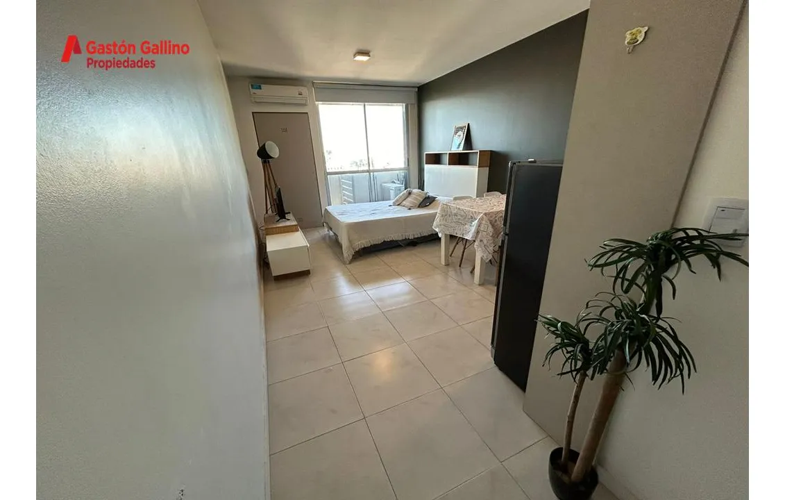 Квартира-студия с балконом в San Nicolás