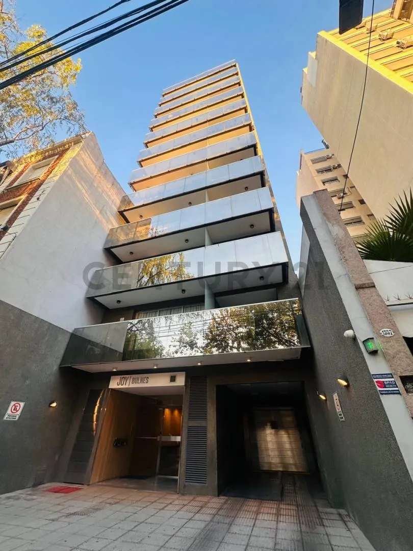 Apartamento studio mobiliado em Palermo Soho com varanda e churrasqueira própria