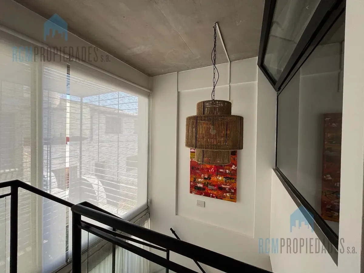 Двухуровневая квартира с 2 спальнями в Saavedra