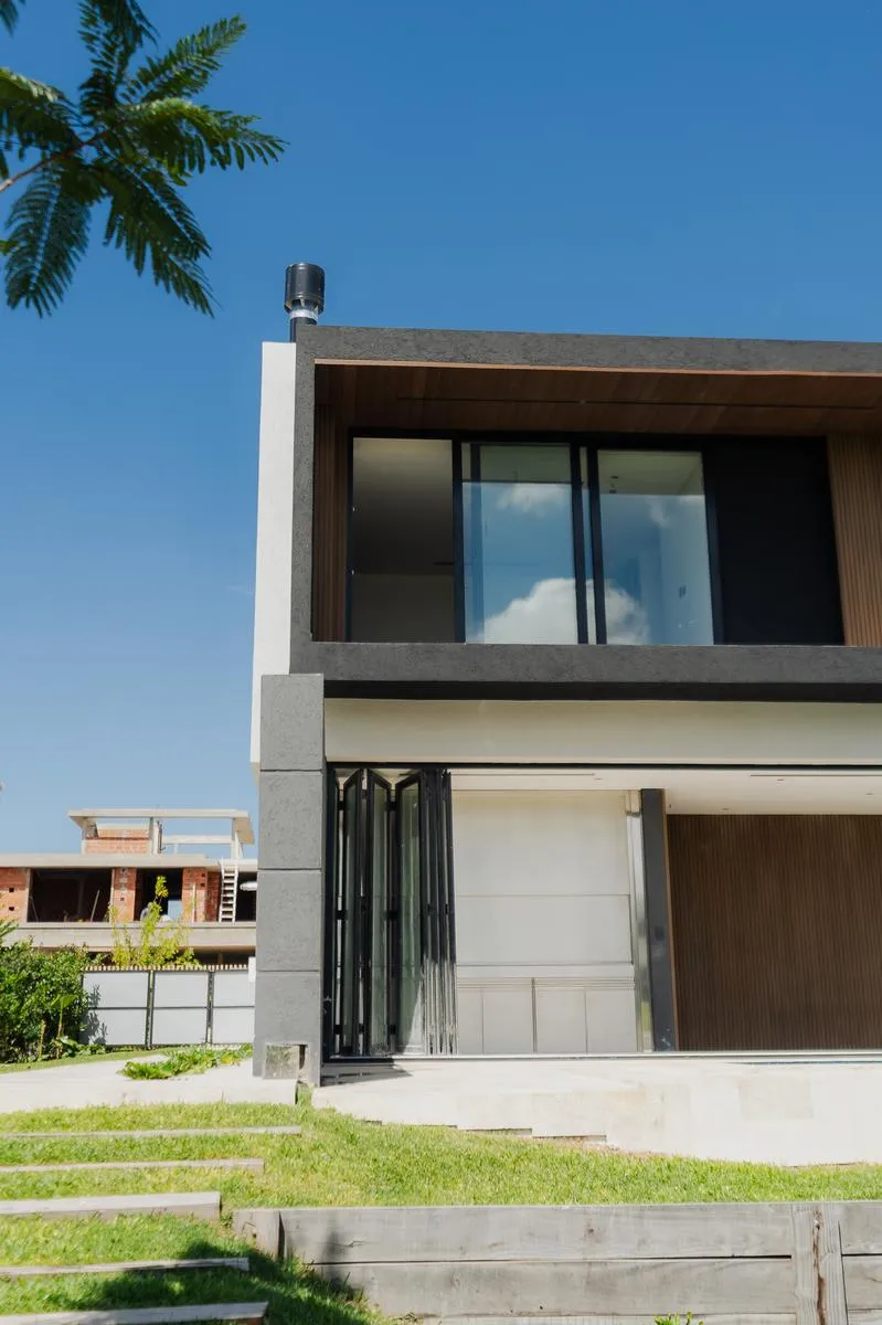 House in Yacht Nordelta, Tigre with 4 bedrooms