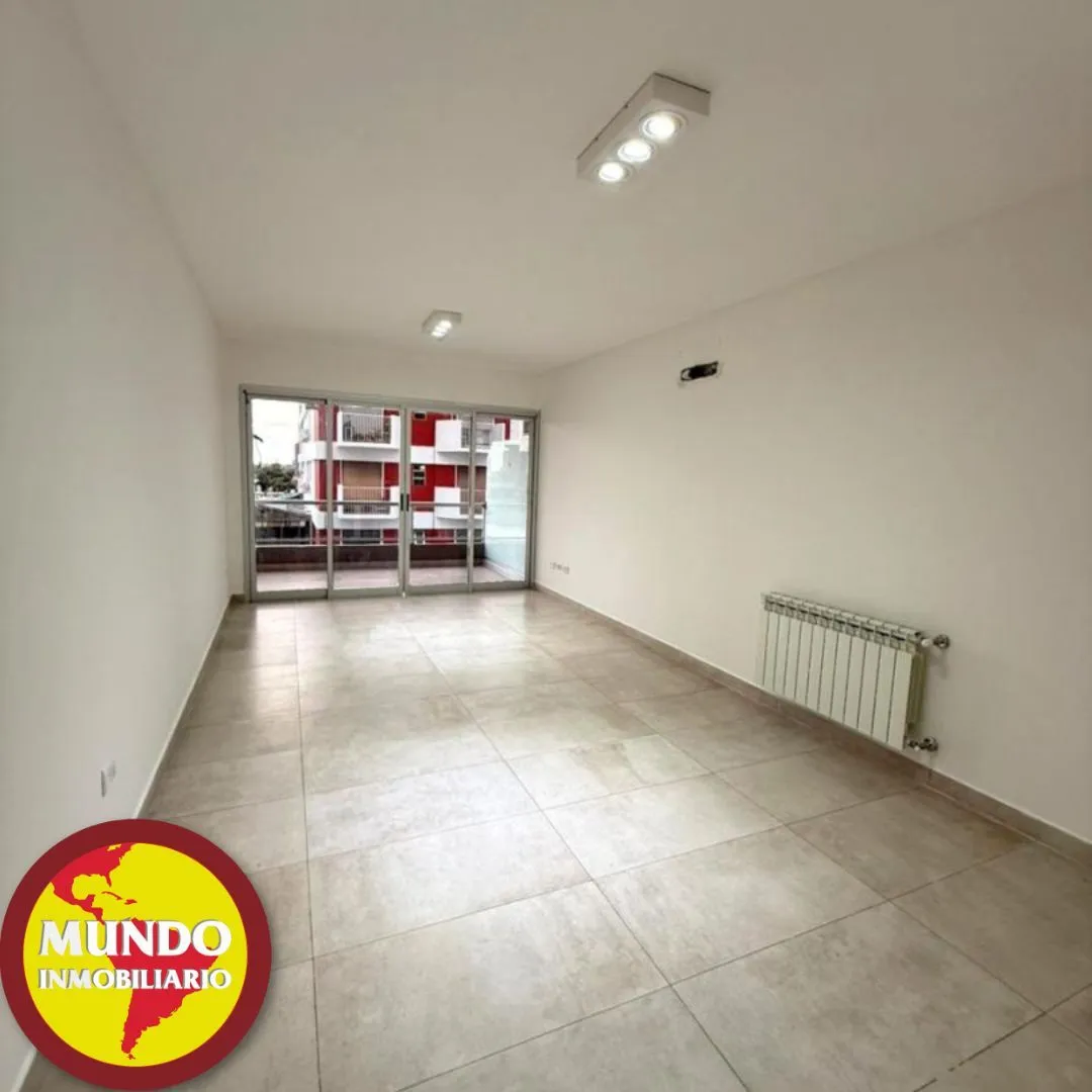 Three-room apartment with 2 bedrooms in General San Martín centre