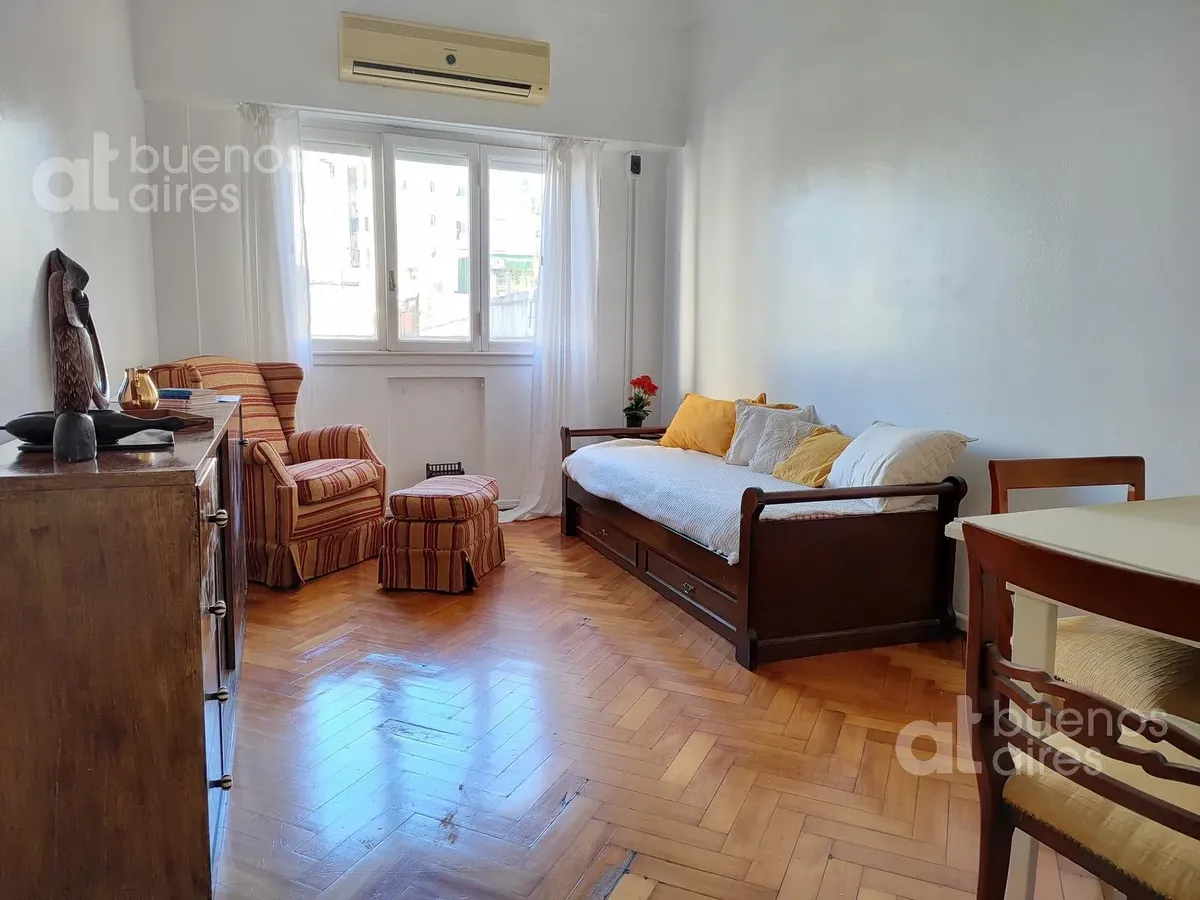 Apartamento de 2 ambientes com 1 quarto em San Telmo