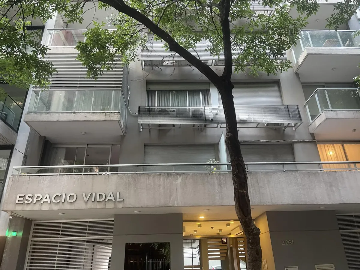 Departamento de 2 ambientes con cochera en Belgrano