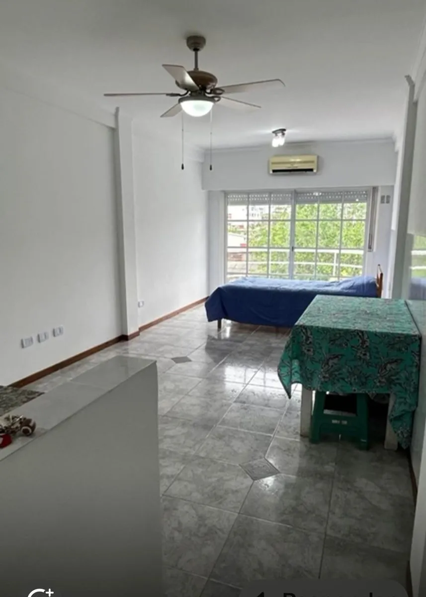 Refurbished studio apartment with balcony in Constitución