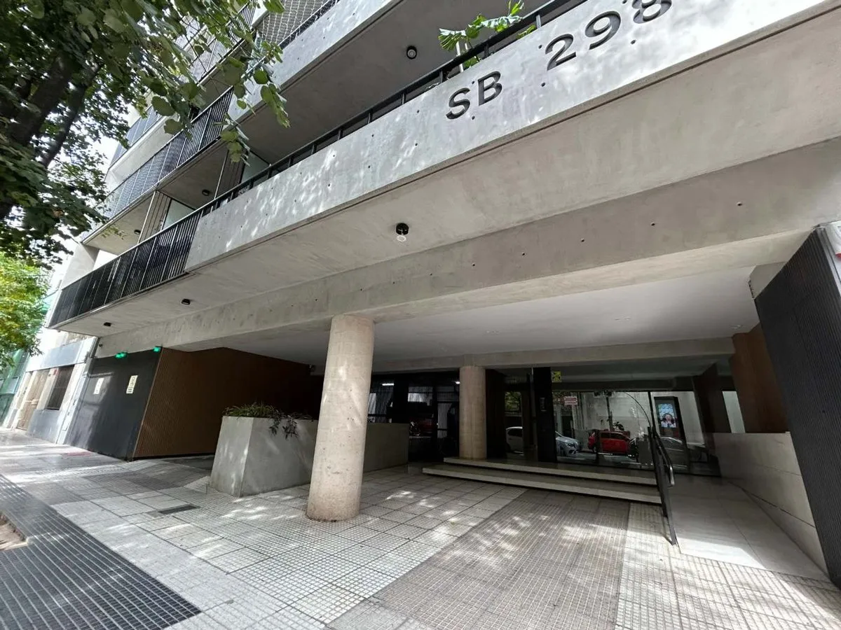 Studio apartment with front-facing balcony in Villa Santa Rita