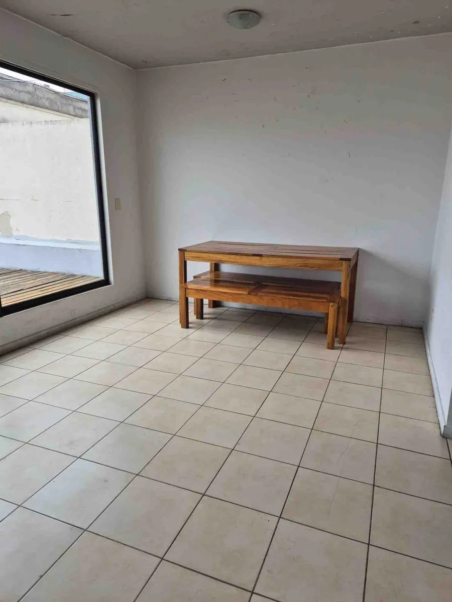 Kitnet mobiliada com varanda em Constitución