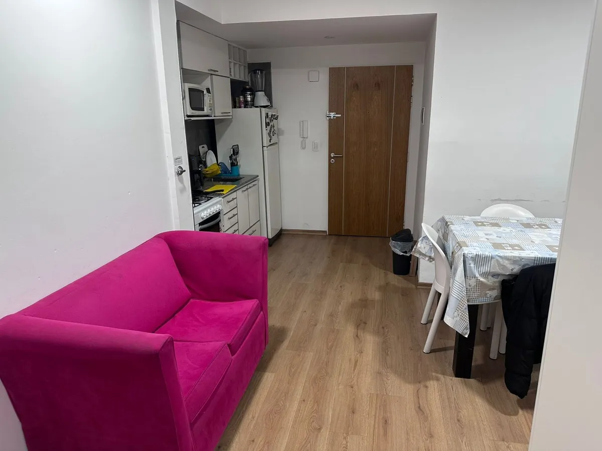 Furnished studio with balcony in Almagro