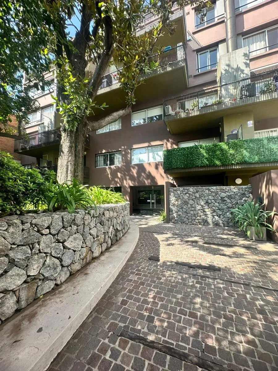 Квартира с 1 спальней в Saavedra с отдельным патио