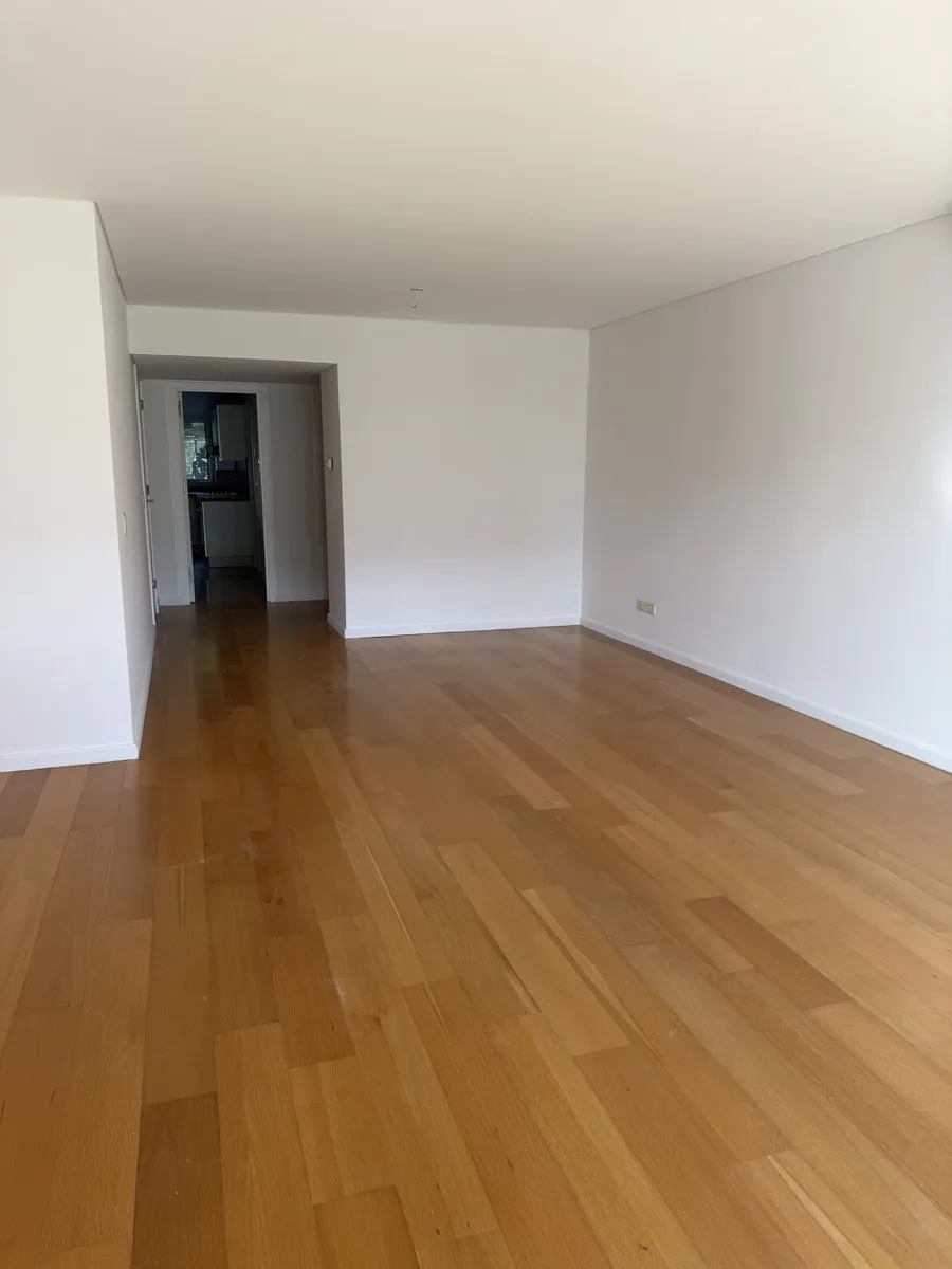 Квартира с 3 спальнями в Beccar Plaza