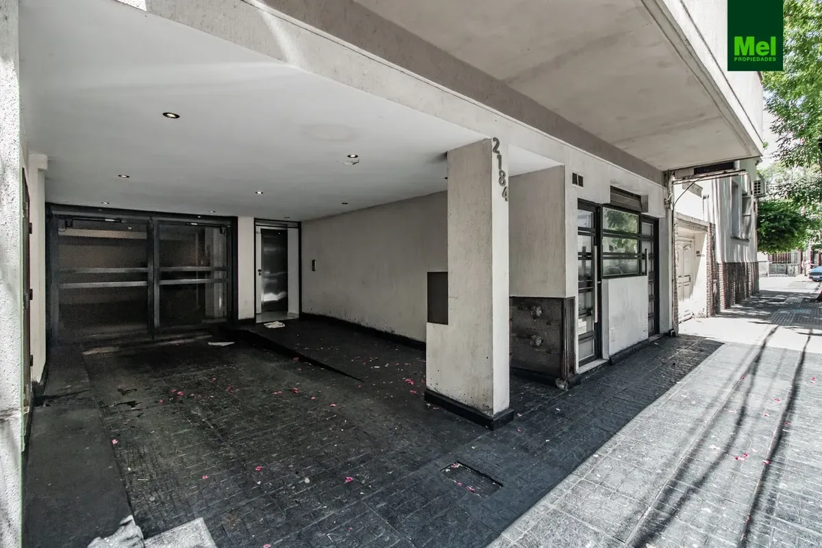 Loft with private deck and terrace in Núñez