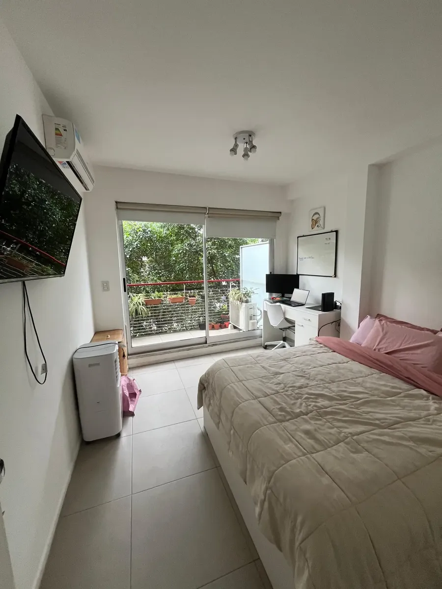Departamento de 2 ambientes sin muebles en Almagro