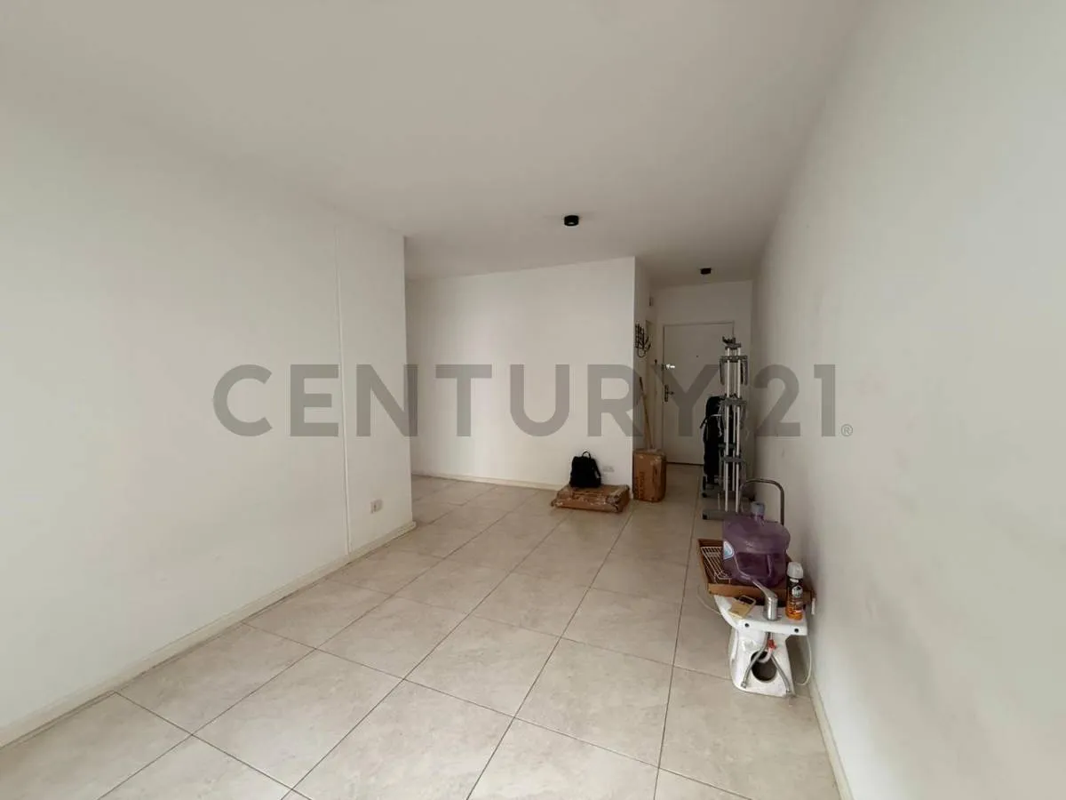 Departamento de 2 ambientes con balcón en Belgrano