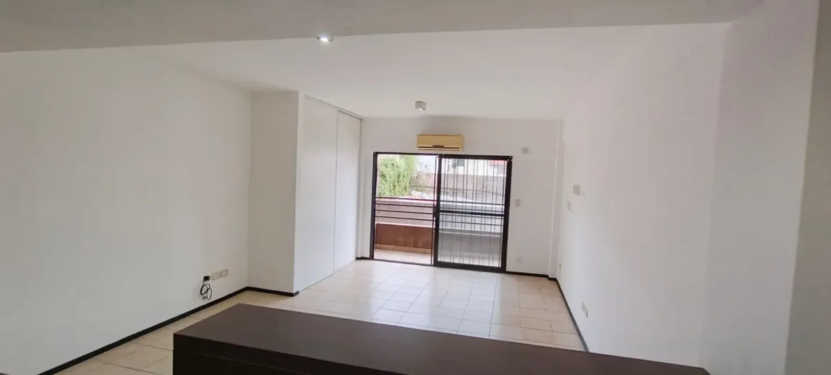 Kitnet de 1 ambiente em Saavedra