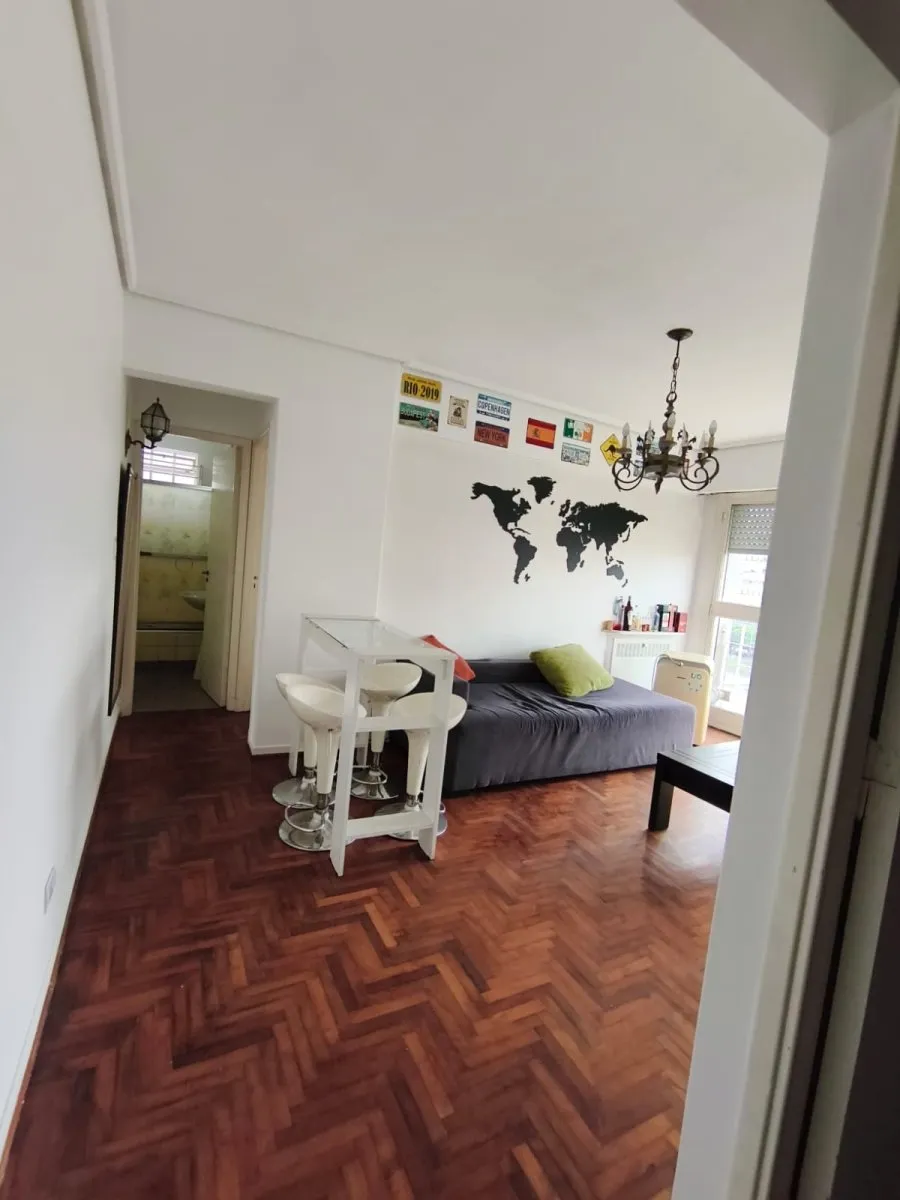 Квартира с 1 спальней и окнами на улицу в Constitución