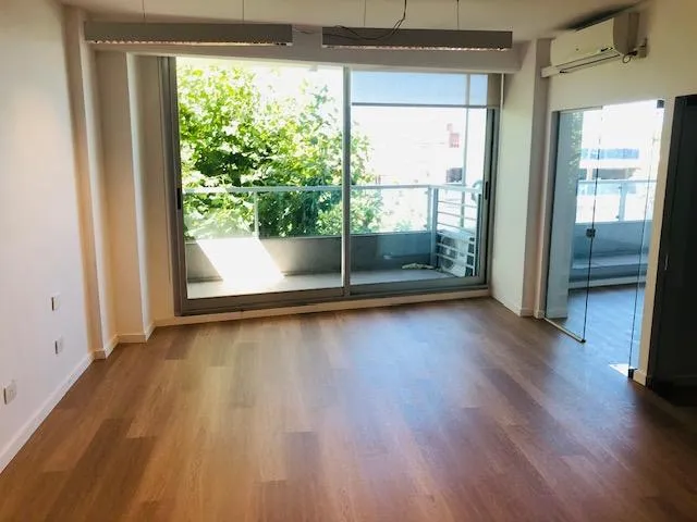 Apartamento de três ambientes com 2 dormitórios em Nuñez