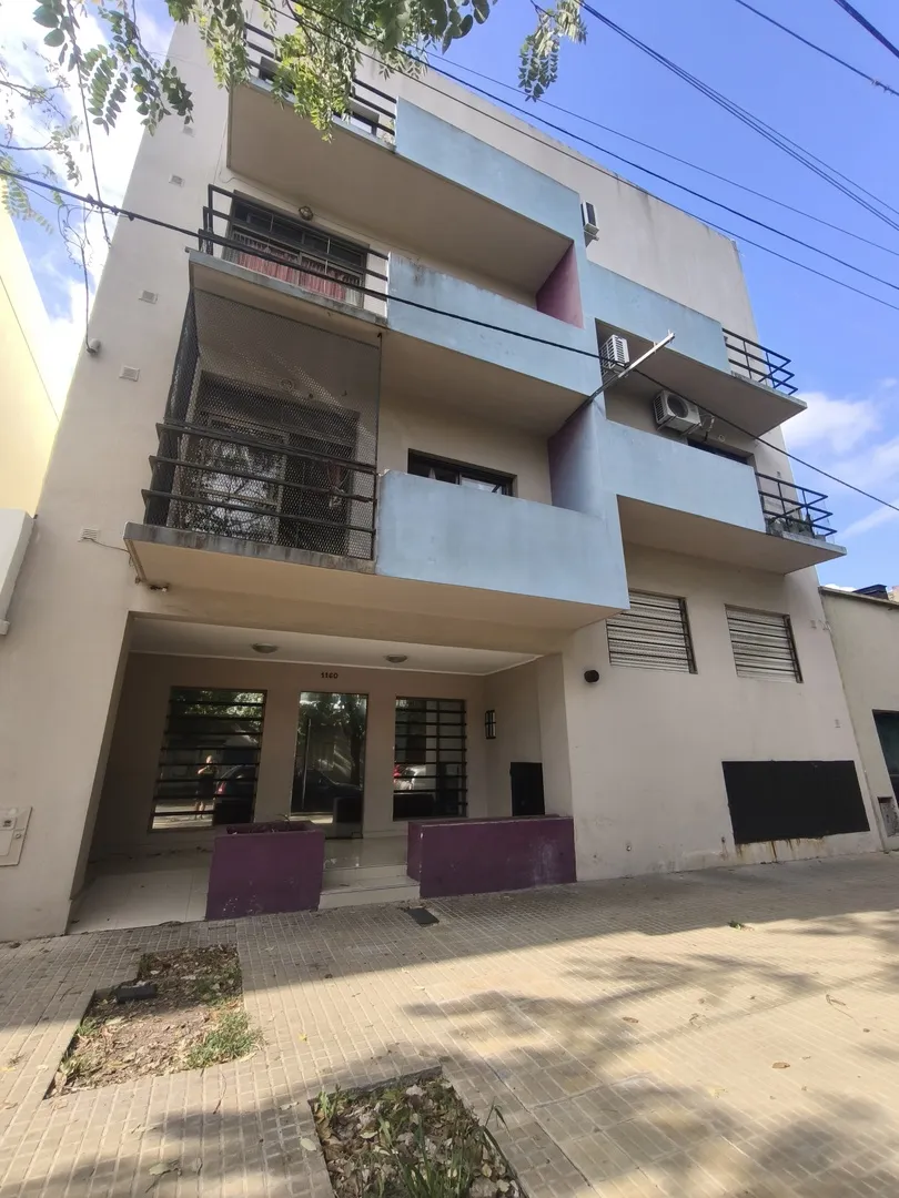 Apartamento de 1 dormitório de frente em La Plata