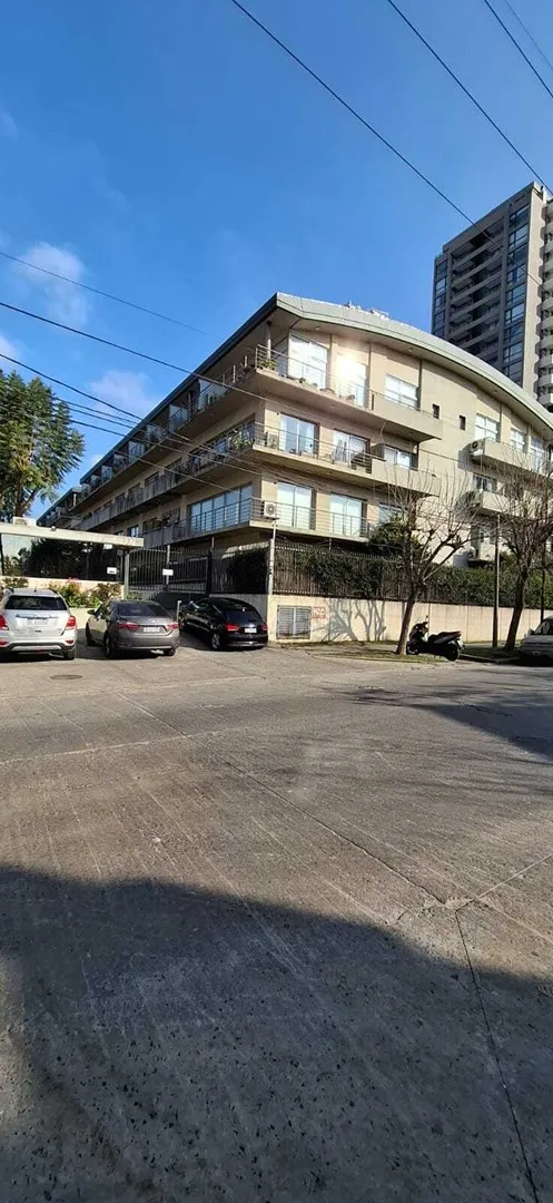 Furnished duplex apartment with 1 bedroom in Tigre