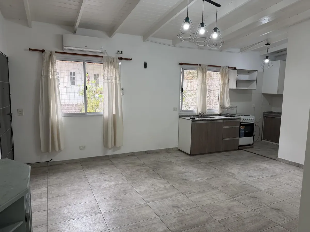 PH de 2 ambientes para una persona en San Cristóbal