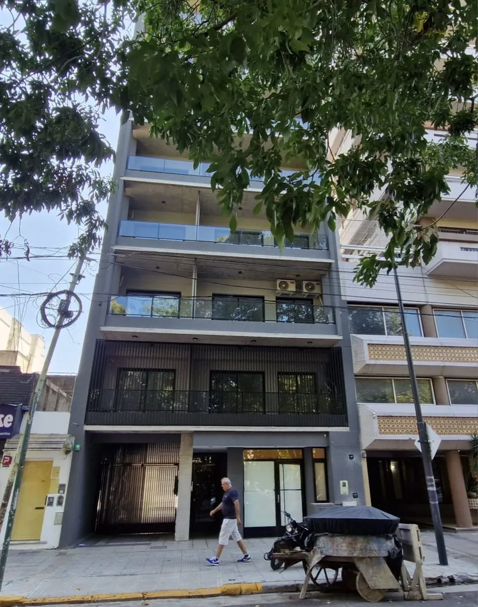 Monoambiente a estrenar con balcón en Villa del Parque