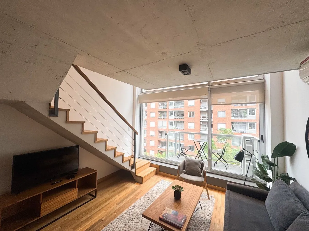Furnished duplex apartment with parking in Núñez