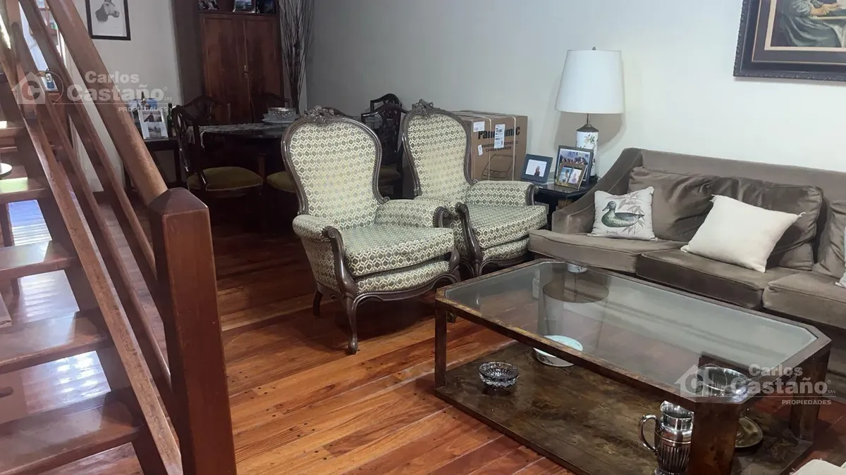Dúplex de 5 ambientes con garaje y play-room en Vicente López