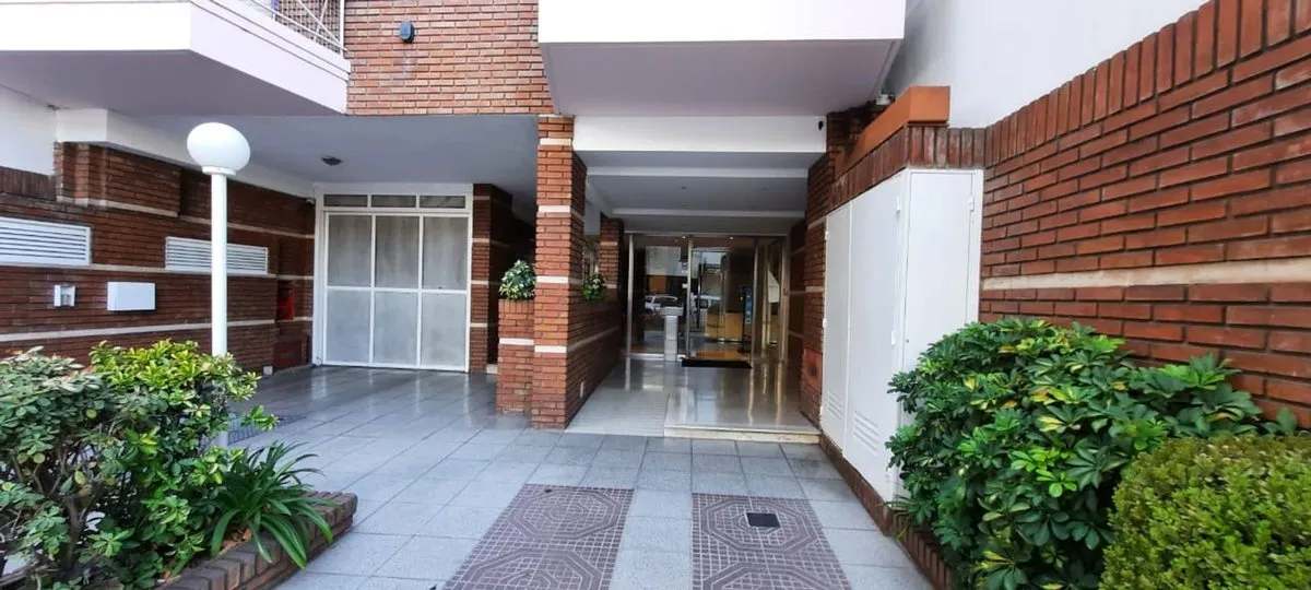 Kitnet mobiliada de 1 ambiente com varanda em Palermo