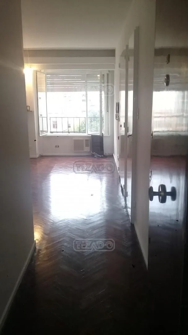 Kitnet de 1 ambiente no contrafrente em Retiro
