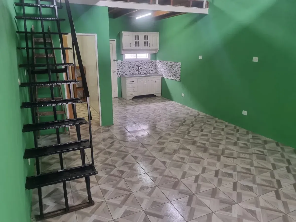 Apartamento tipo PH de 2 dormitórios em Merlo