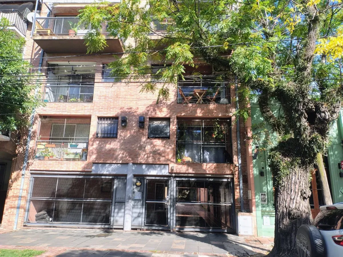 Departamento de 2 ambientes con balcón en San Isidro