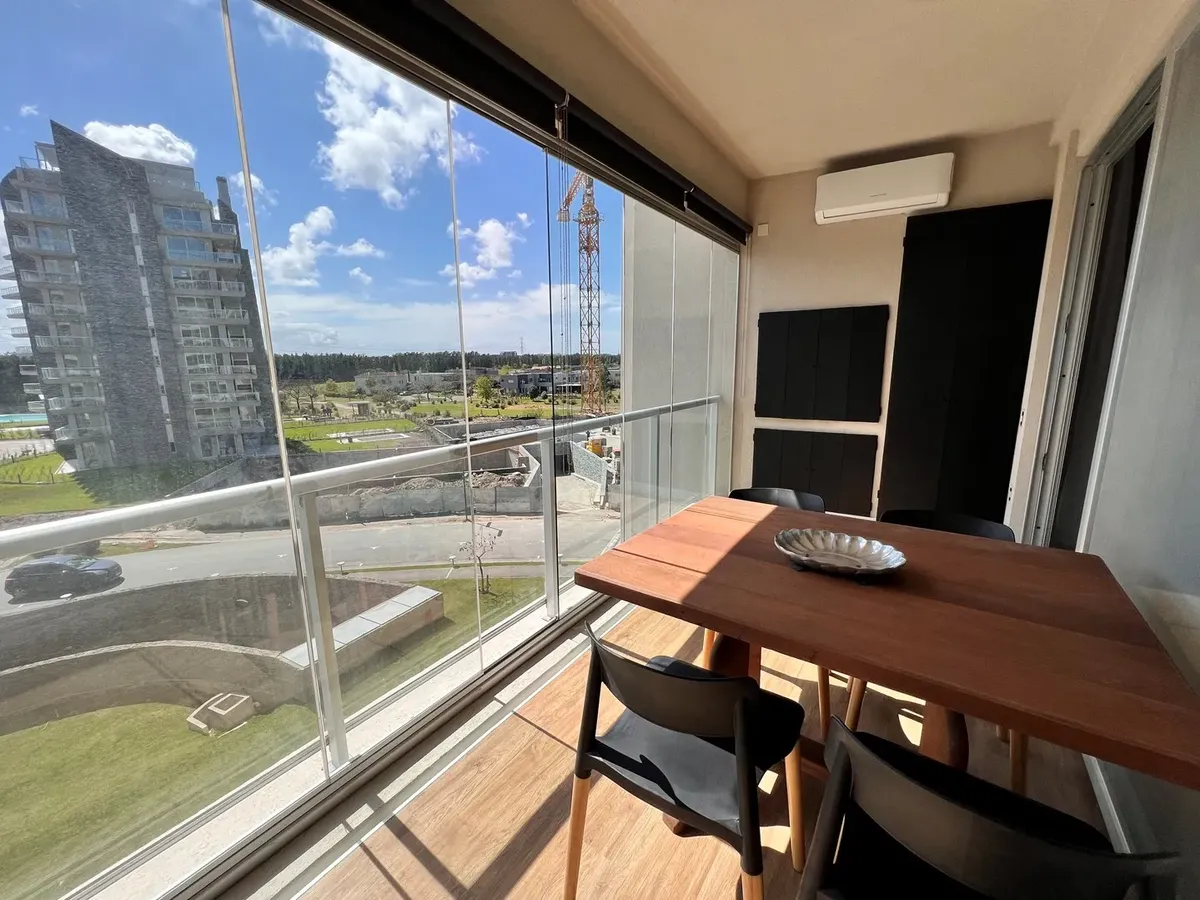 Furnished one-bedroom two-room apartment in Yoo Nordelta, Tigre