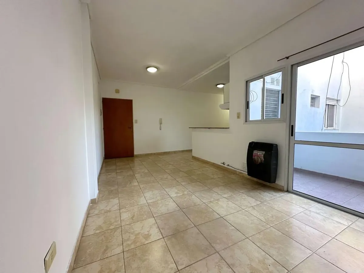 Two-room apartment with balcony in General San Martín