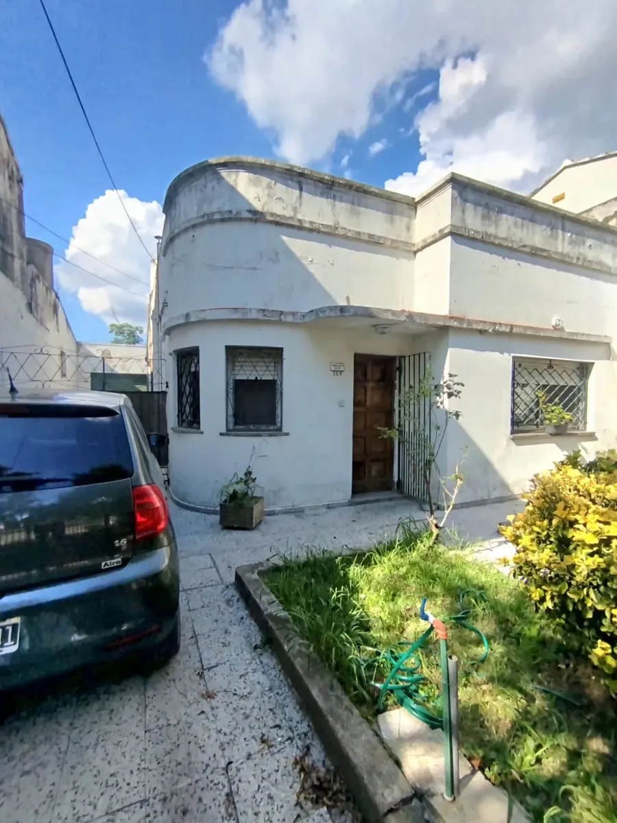 Квартира с 2 спальнями в Quilmes Oeste