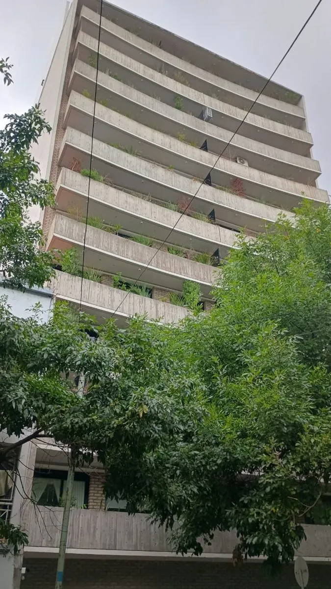 Квартира-студия с мебелью и оборудованием в Flores