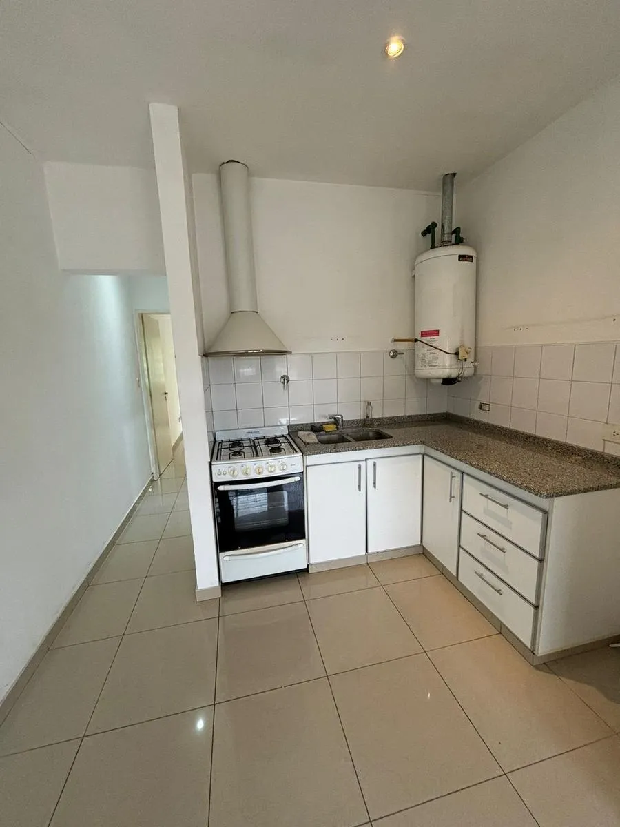 Departamento de 2 ambientes en Moreno