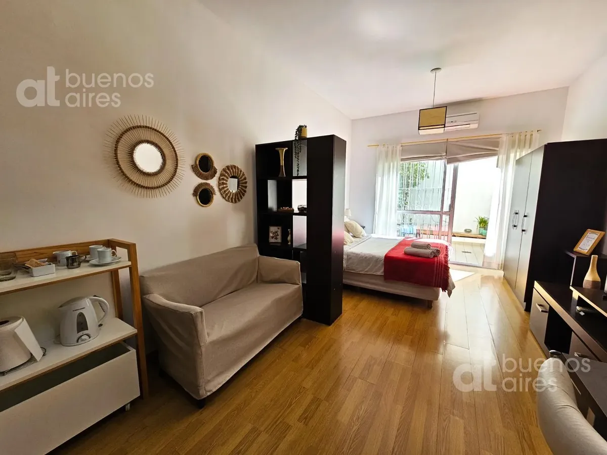 Квартира-студия с патио и мебелью в Almagro