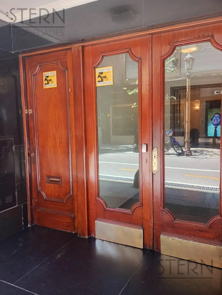 Departamento de 3 ambientes con lavadero y dependencia en Retiro