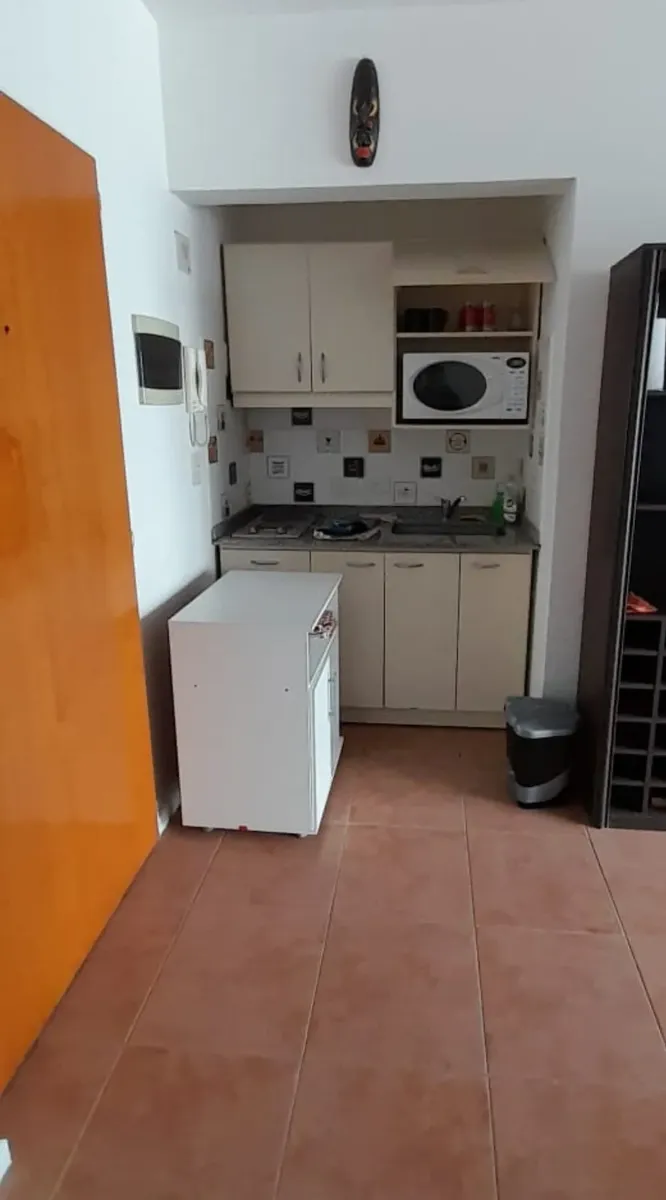 Квартира-студия в Constitución с возможностью разделения для офиса