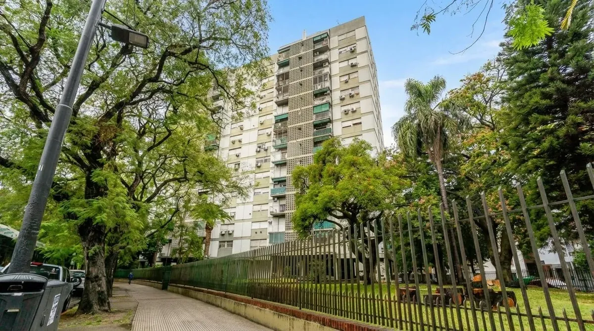Apartamento de três dormitórios em Caballito com vista para o Parque Centenario