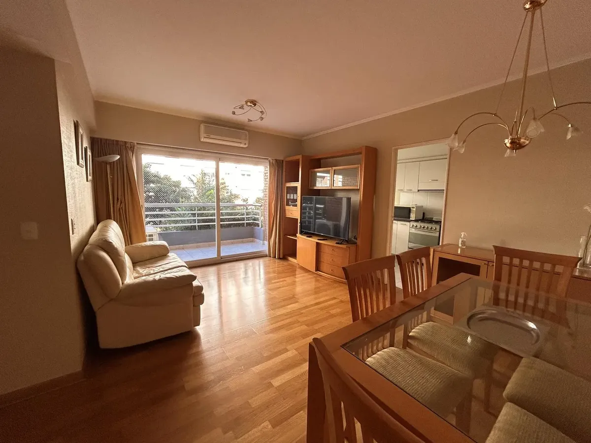 Apartamento de 3 ambientes mobiliado em Puerto Madero