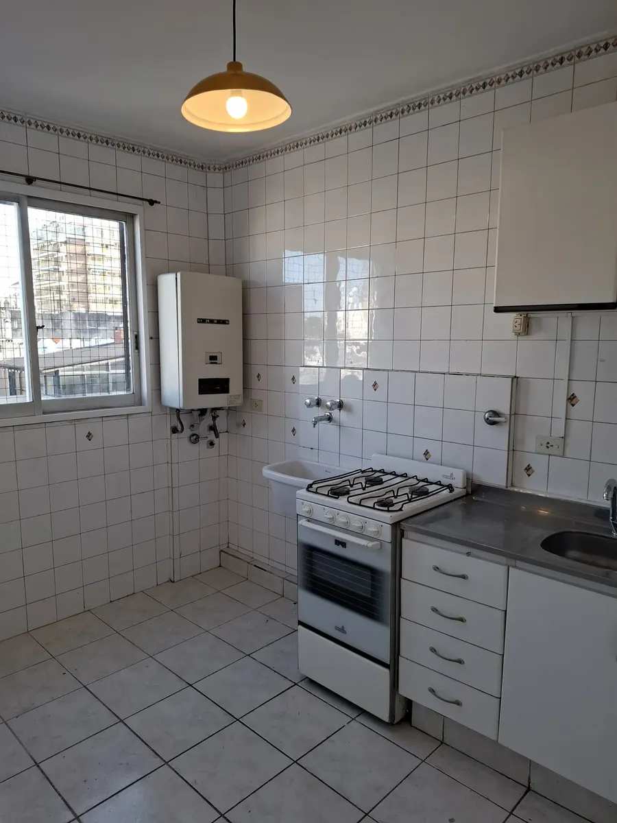 Departamento de 2 ambientes en Floresta