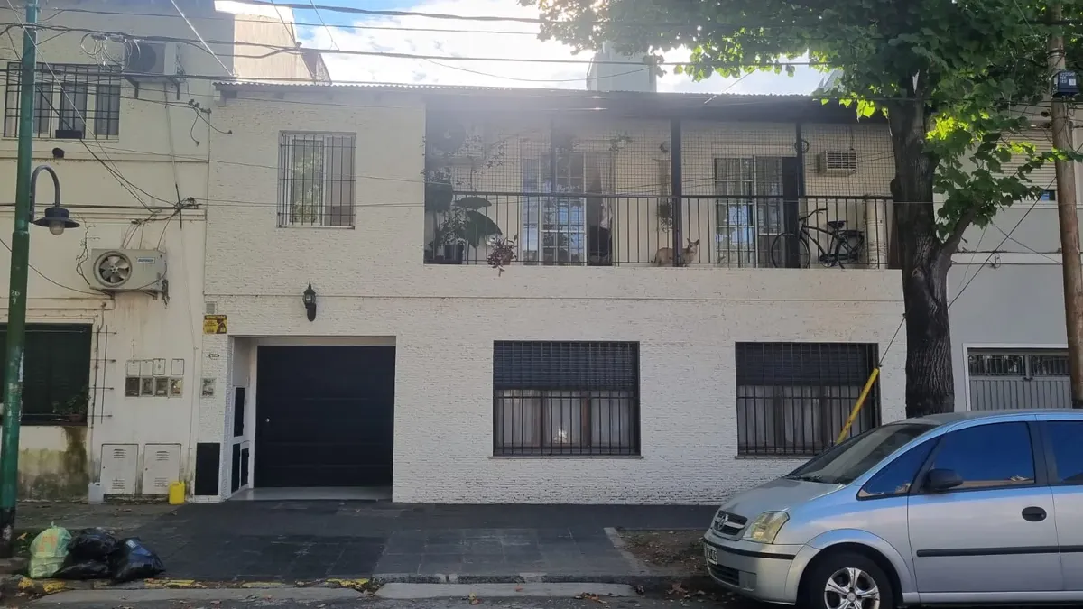 Apartamento PH de 2 dormitórios em Olivos