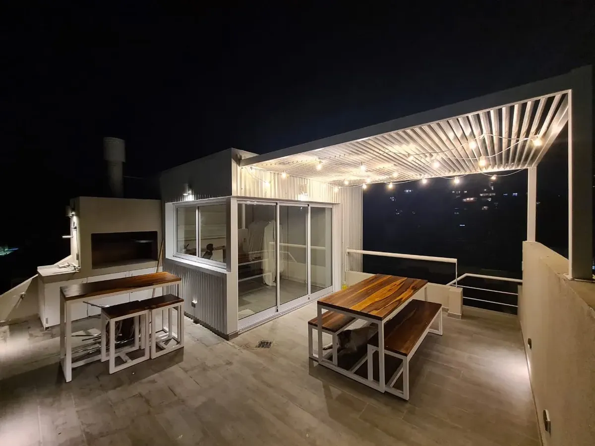 PH de 4 ambientes con terraza y parrilla en Núñez