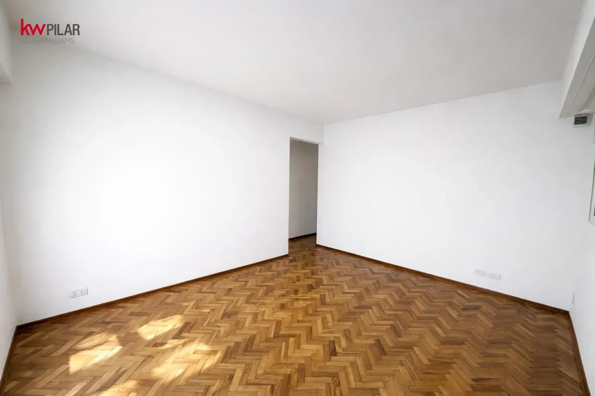 Квартира с 1 спальней и ремонтом в Olivos