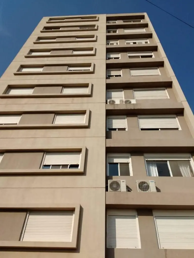 Departamento En Alquiler En Pilar Centro