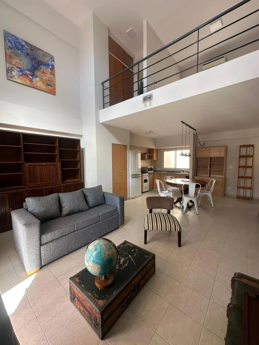 Apartamento duplex de 1 quarto em San Telmo