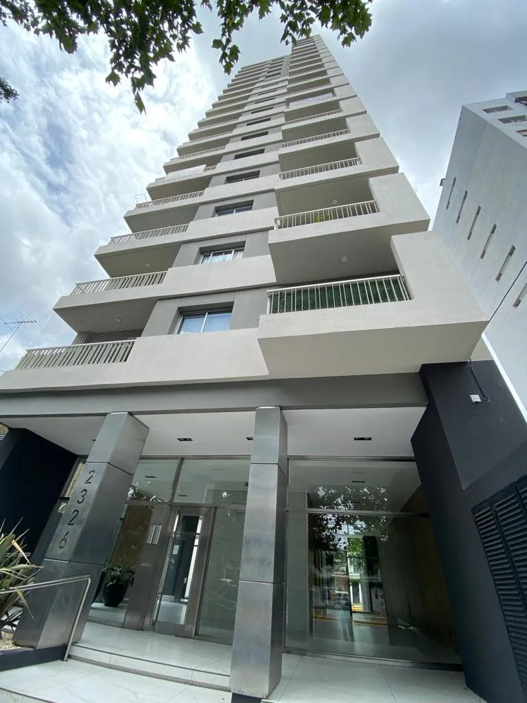 Two-room apartment with parking in Lomas de Zamora Este