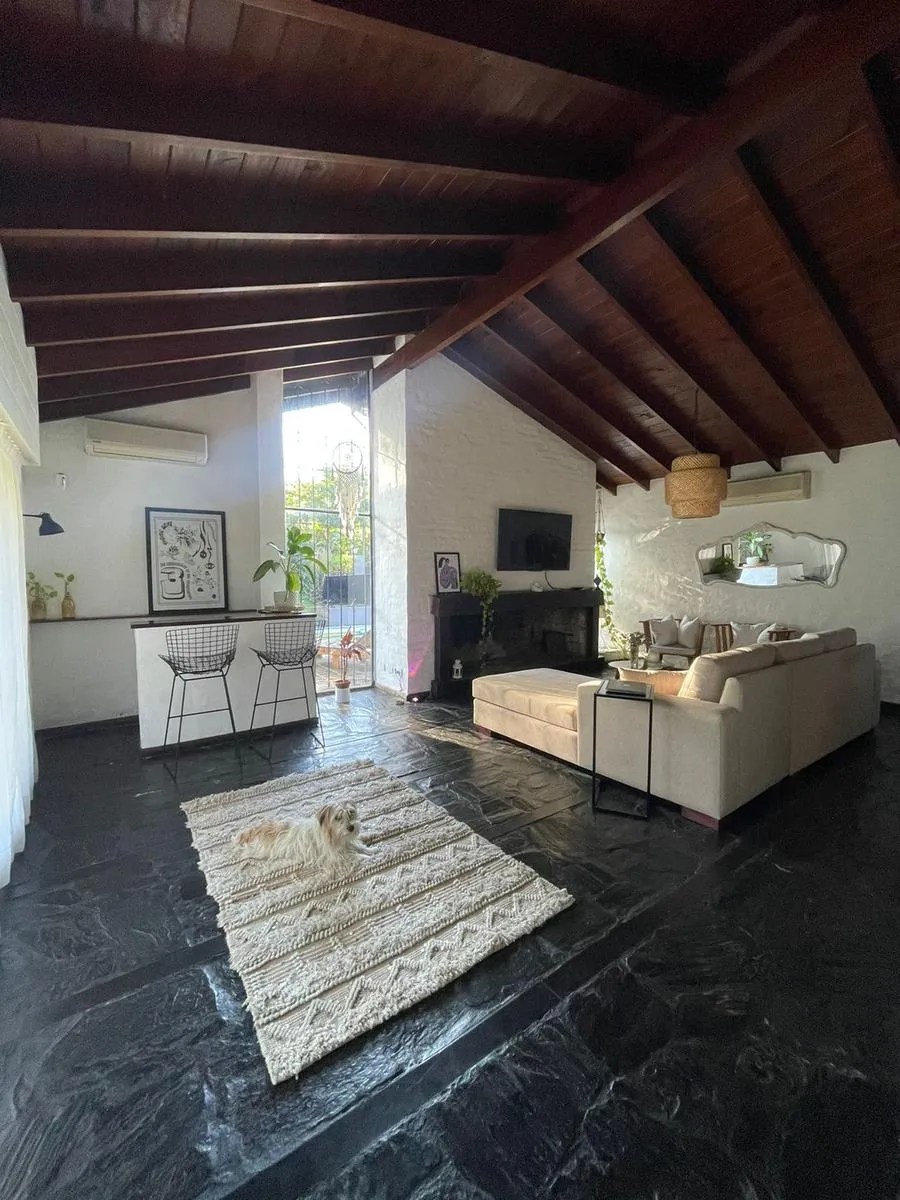 Casa térrea de 3 quartos para aluguel temporário na Horqueta (San Isidro)