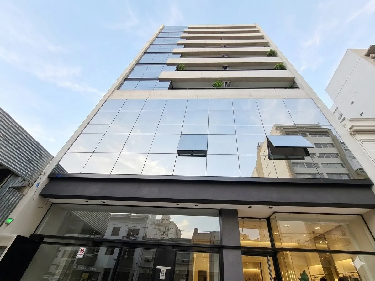 Studio apartment with balcony in La Plata