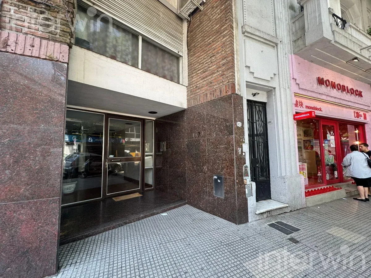 Apartamento de dois ambientes com 1 quarto e varanda-terraço em Belgrano