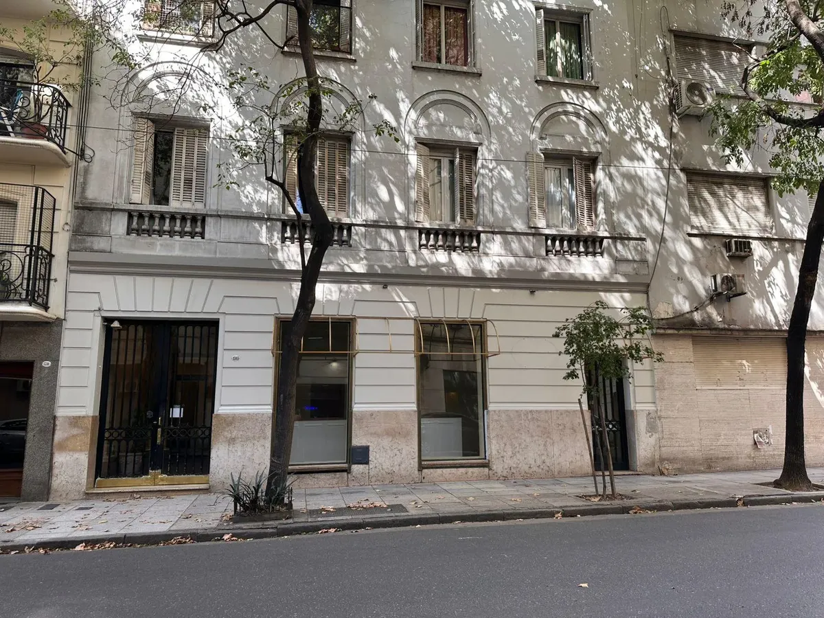 Apartamento de dois ambientes semi-mobiliado em Recoleta